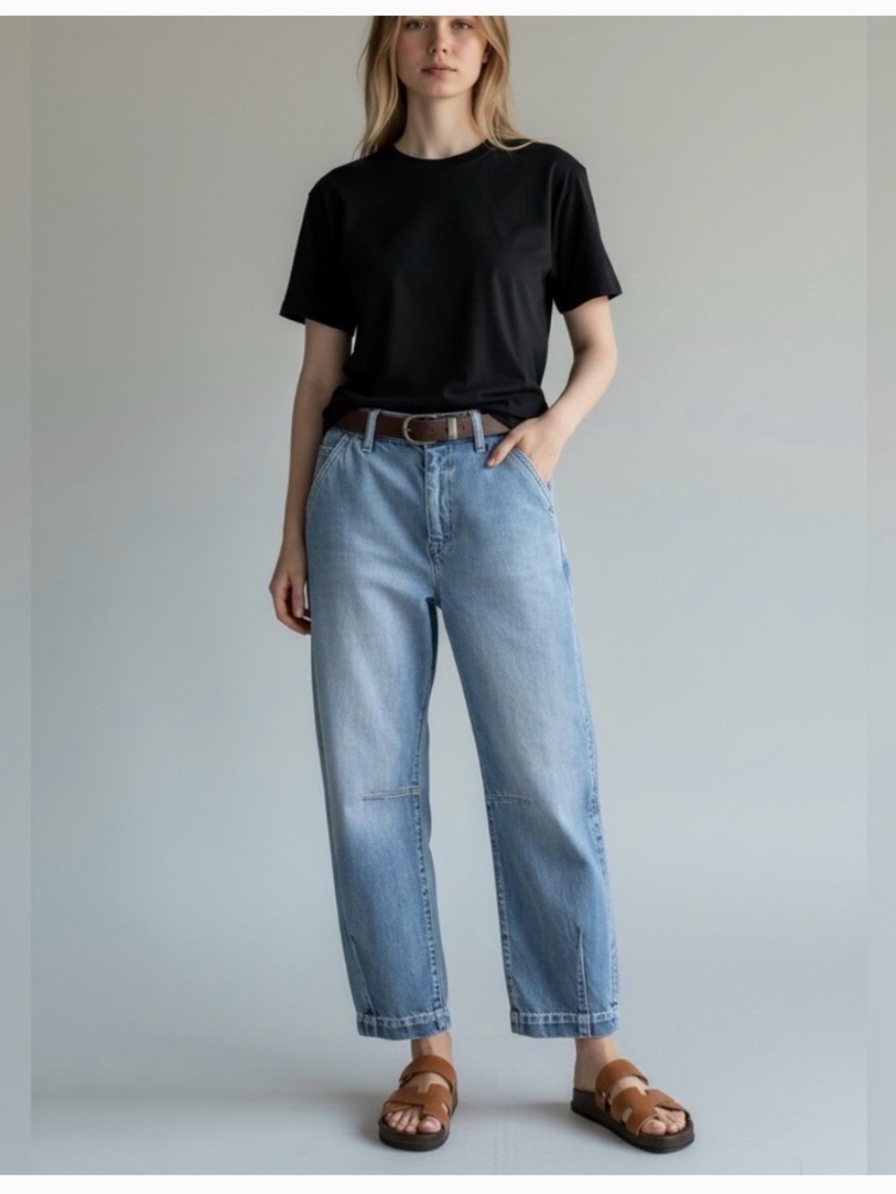 Flamingals light wash cotton mid rise barrel leg jeans large